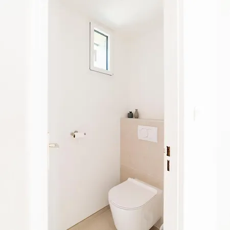 Bord De 6 Couchages Avec Jardin Et Garage Villa La Grande-Motte