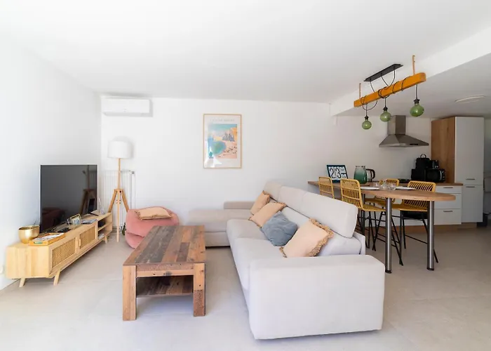 Bord De 6 Couchages Avec Jardin Et Garage Вилла Ла-Гранд-Мот