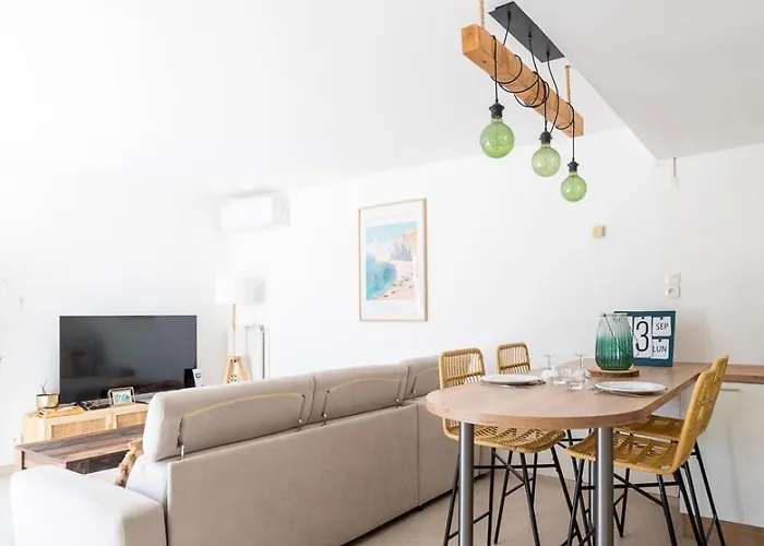 Вилла Bord De 6 Couchages Avec Jardin Et Garage Ла-Гранд-Мот